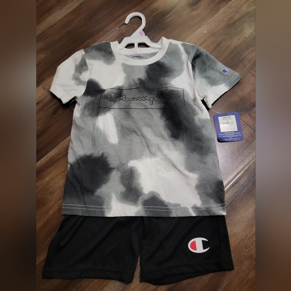 Size 6 Champion set. T-shirt and shorts
